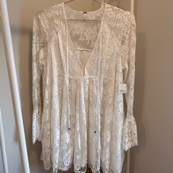 Free People Aurelia Lace Dress NWT size M / fits well for sizes S and M - Picture 6 of 6
